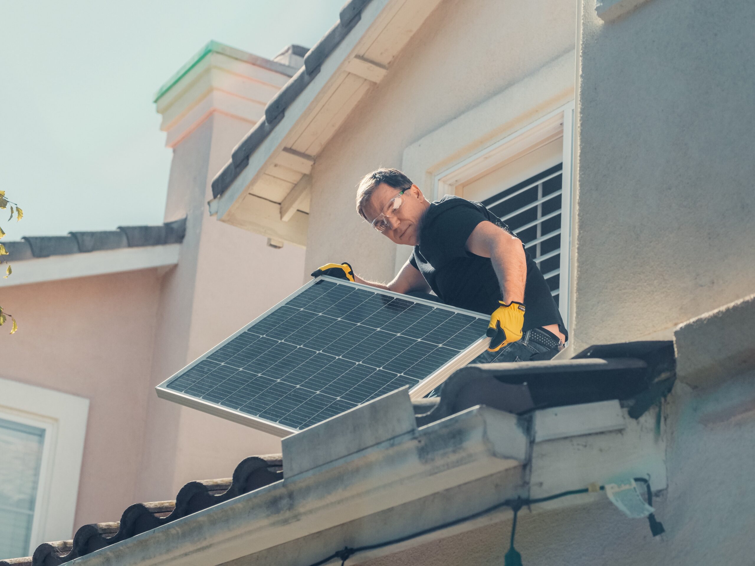 Démarchage abusif : le cas des panneaux solaires